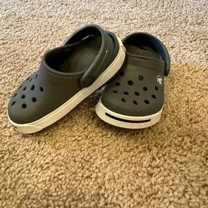 Toddler Crocs - Size 6